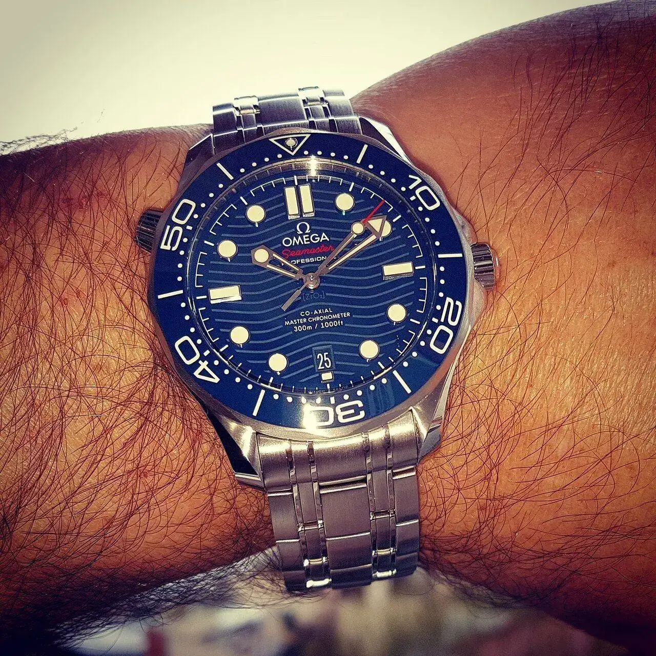 Ω Seamaster Professional Diver 300M Co-Axial Master Chronometer 42mm Cal. 8800 Blue (1).webp