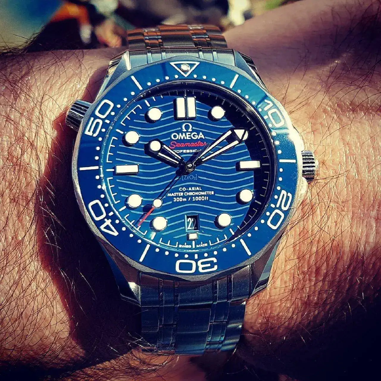 Ω Seamaster Professional Diver 300M Co-Axial Master Chronometer 42mm Cal. 8800 Blue (1).jpg