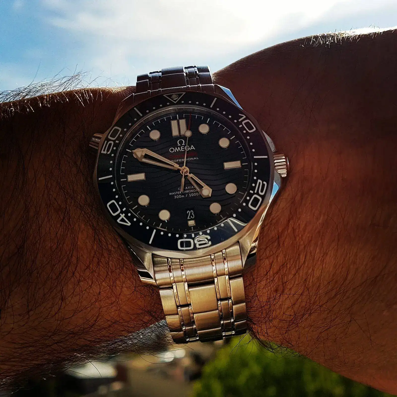 Ω Seamaster Professional Diver 300M Co-Axial Master Chronometer 42mm Cal. 8800 Blue (2).webp