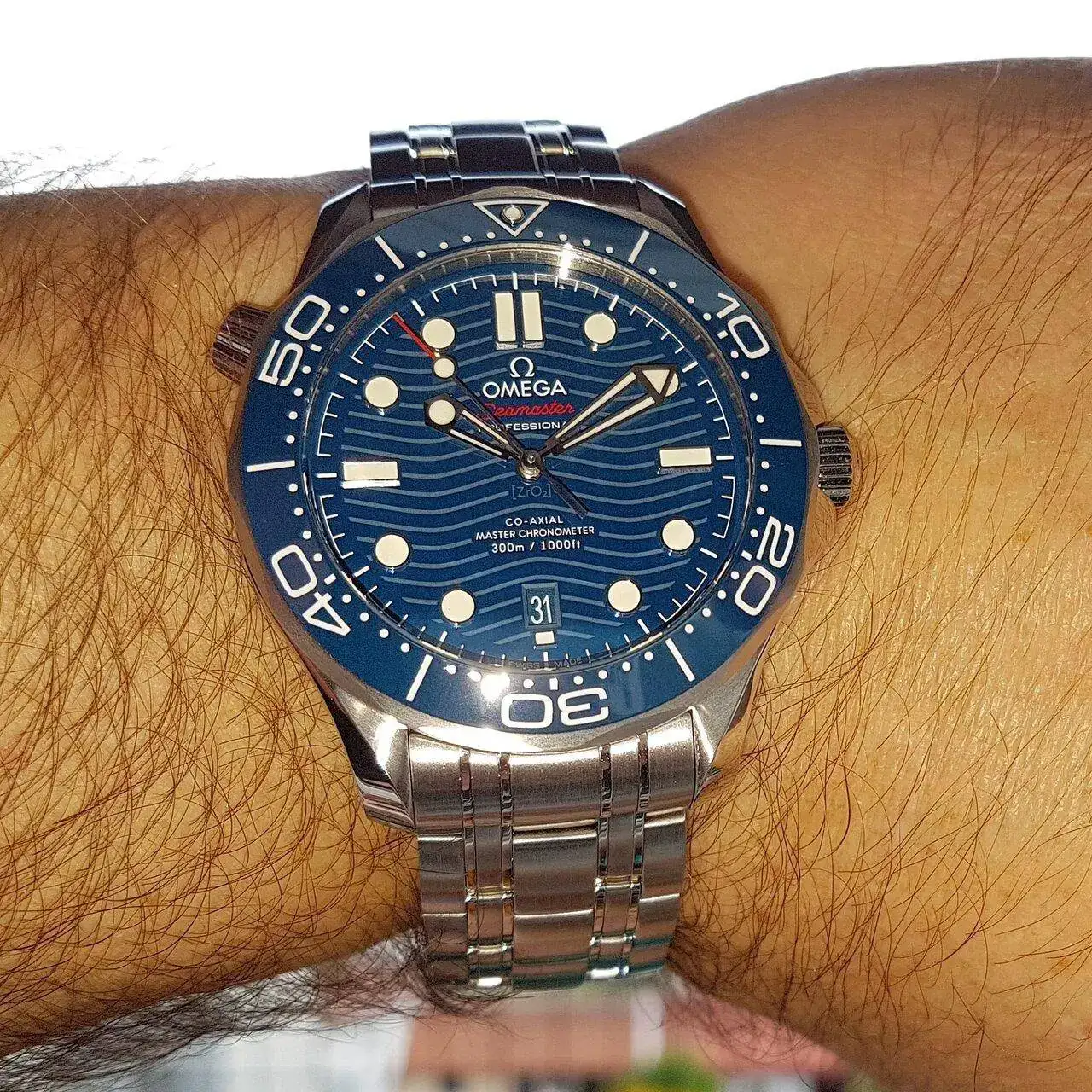 Ω Seamaster Professional Diver 300M Co-Axial Master Chronometer 42mm Cal. 8800 Blue (2).webp
