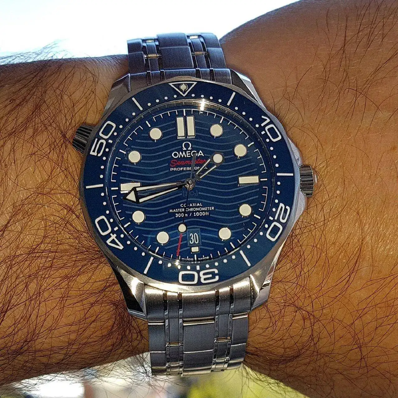 Ω Seamaster Professional Diver 300M Co-Axial Master Chronometer 42mm Cal. 8800 Blue (2).webp