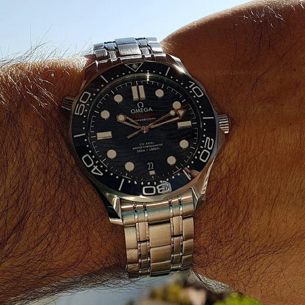 Ω Seamaster Professional Diver 300M Co-Axial Master Chronometer 42mm Cal. 8800 Blue (3).webp