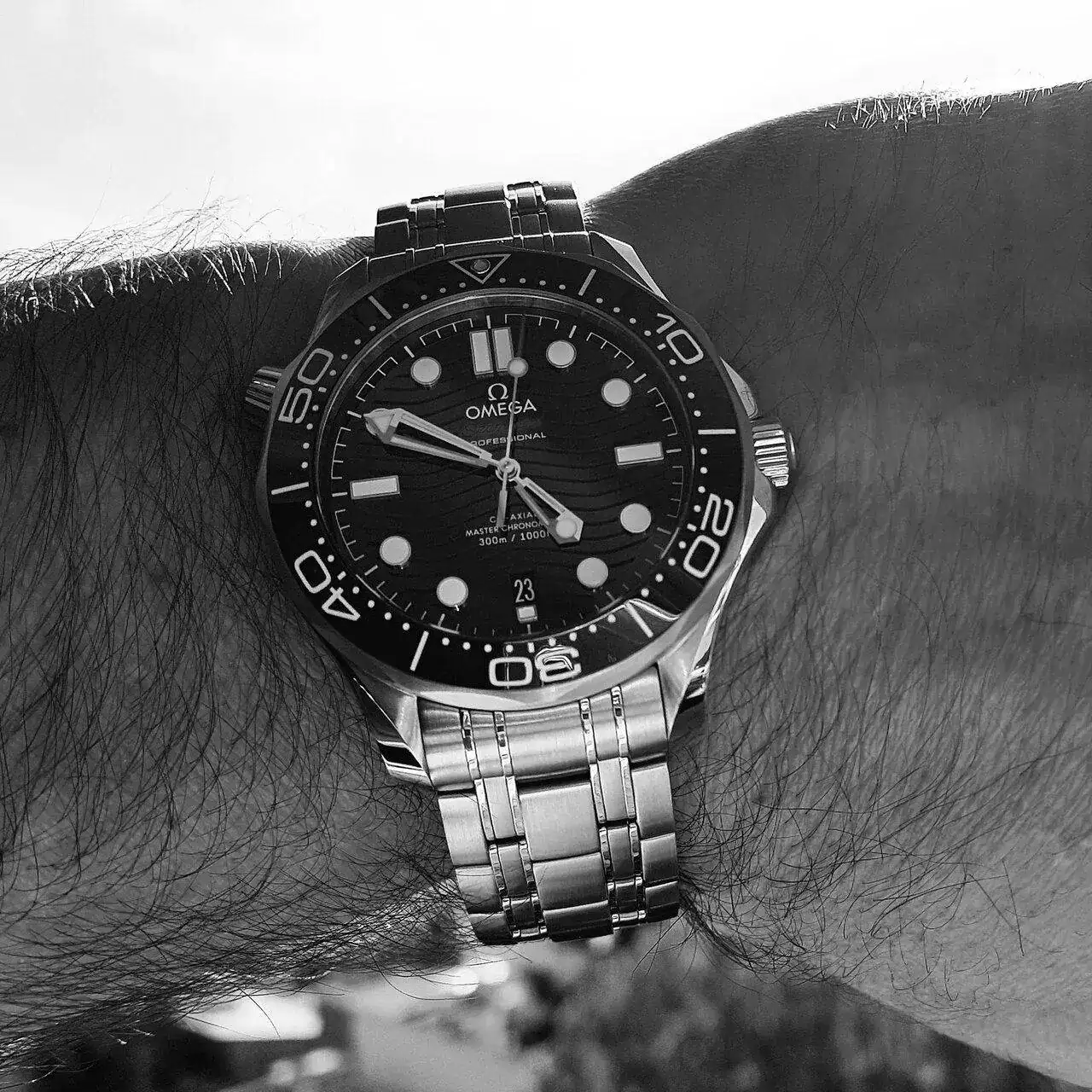 Ω Seamaster Professional Diver 300M Co-Axial Master Chronometer 42mm Cal. 8800 Blue (ByN).webp