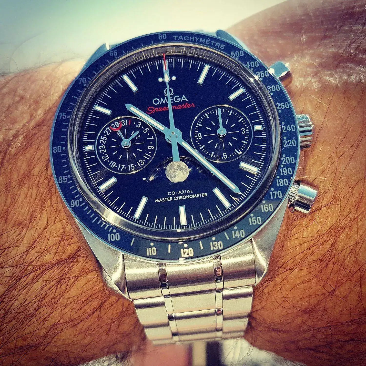 Ω Speedmaster Moonphase Co-Axial Master Chronometer Chronograph 44.25mm Cal.9904   (22).jpg