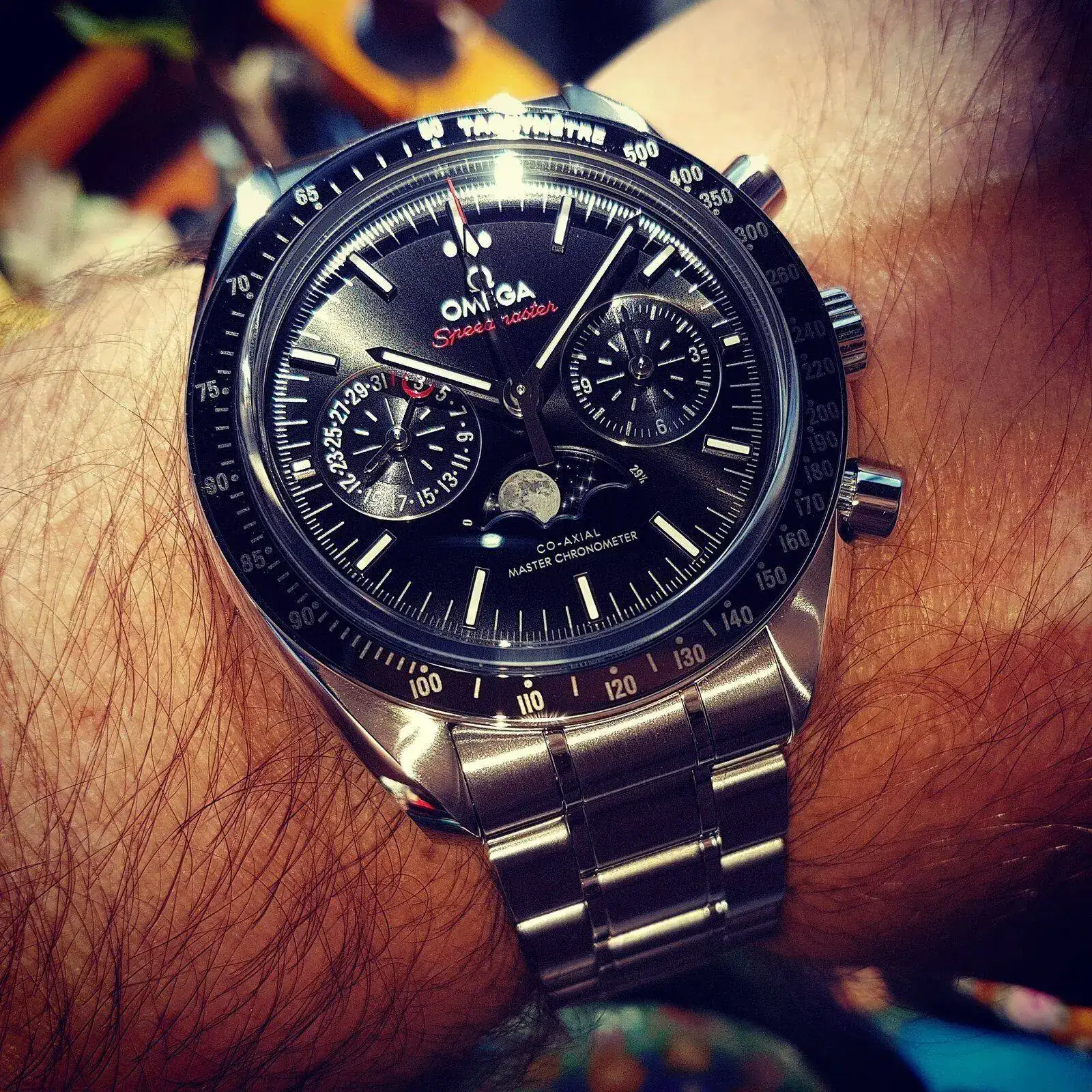 Ω Speedmaster Moonphase Co-Axial Master Chronometer Chronograph 44.25mm Cal.9904.webp