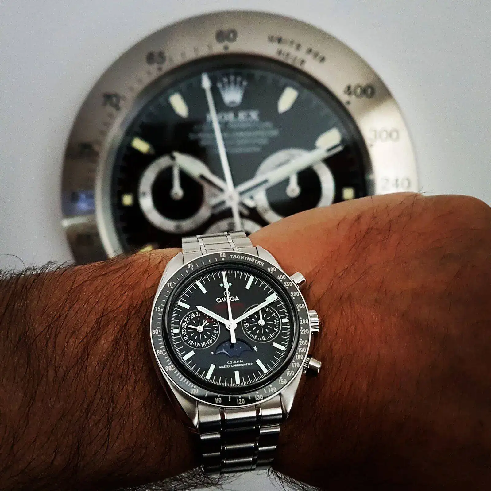 Ω Speedmaster Moonphase Co-Axial Master Chronometer Chronograph 44.25mm Cal. 9904.webp