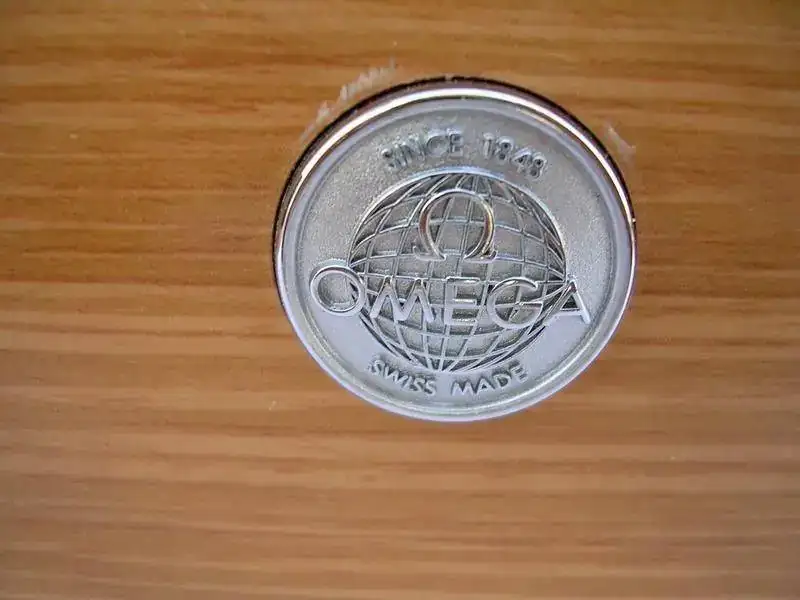 0-CAJA-OMEGA-2.webp