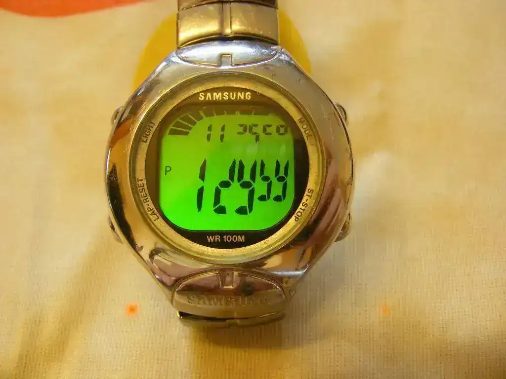 001 Vista general reloj.webp