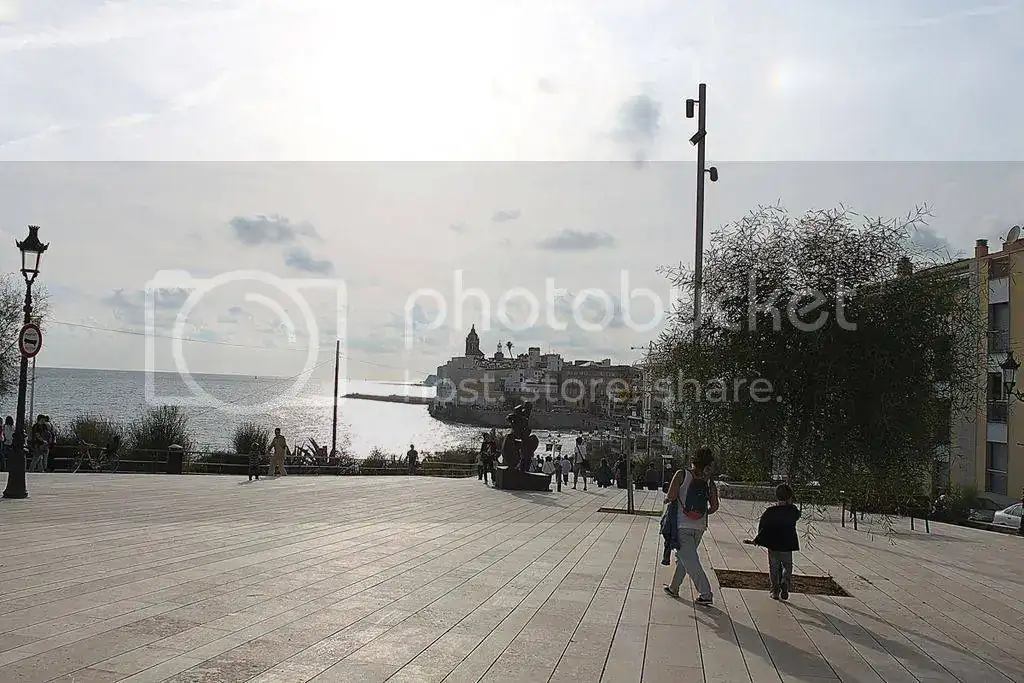 002.webp