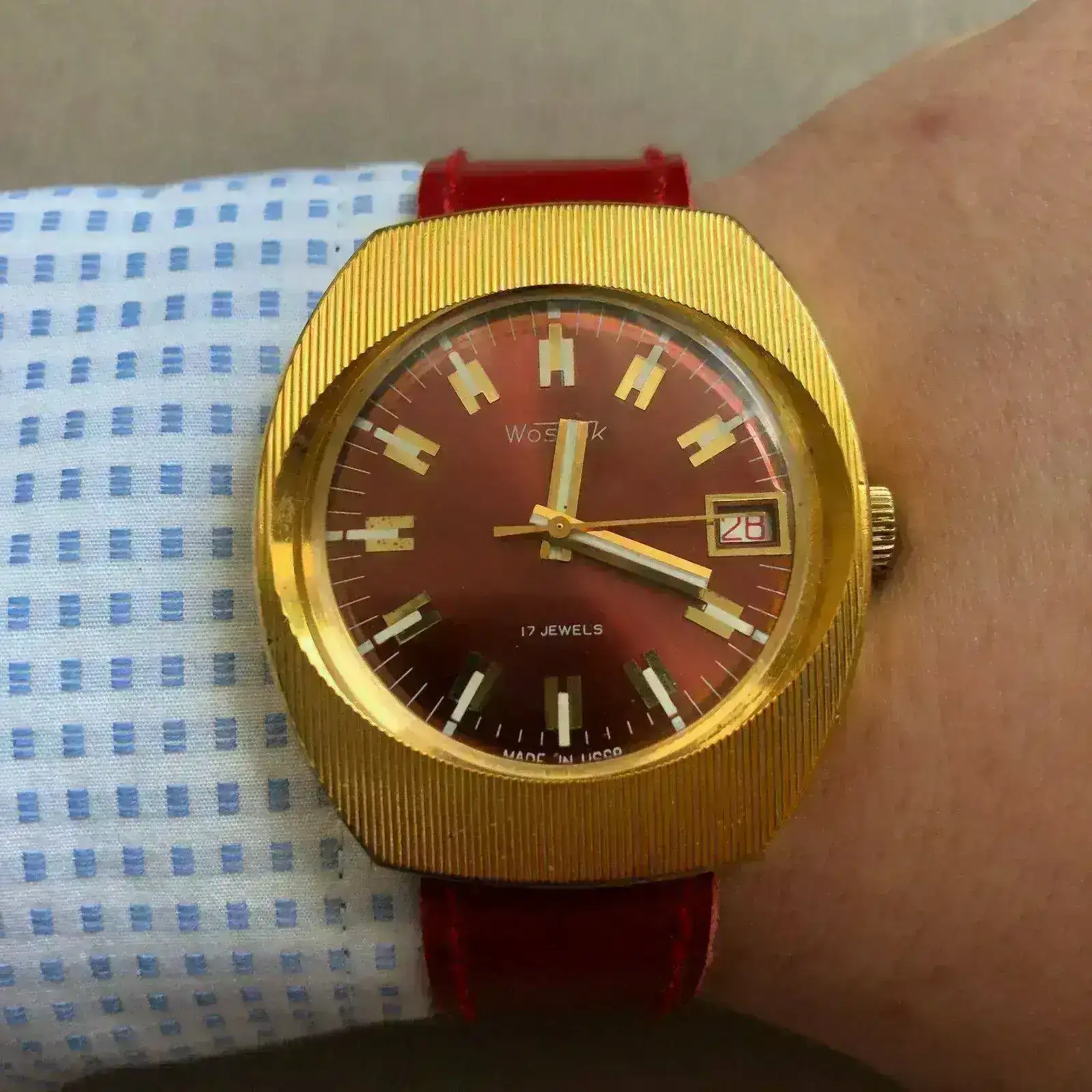 008 VOSTOK CIVIL.jpg
