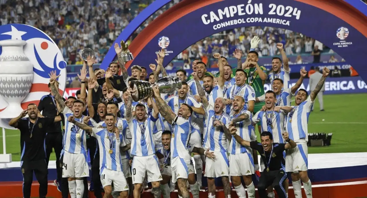 01 Banda de Hermanos 2024.webp