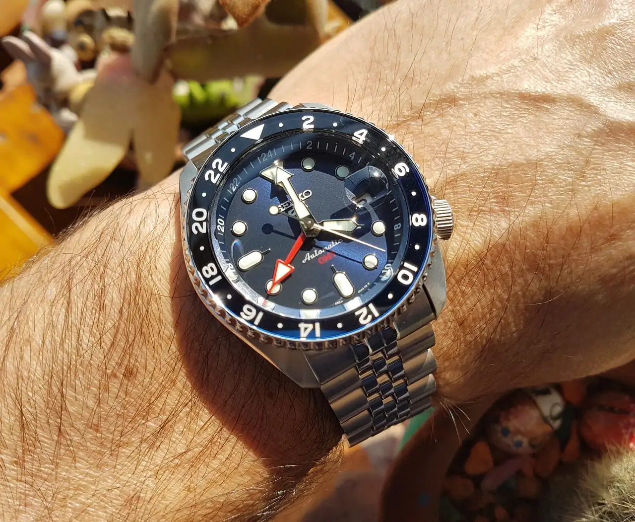 01. Seiko 5 Sport GMT SSK003 Auto 42mm 100M Cal. 4R34.webp