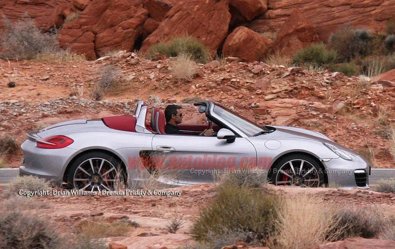 02-porsche-boxster-s-spy-shots.webp