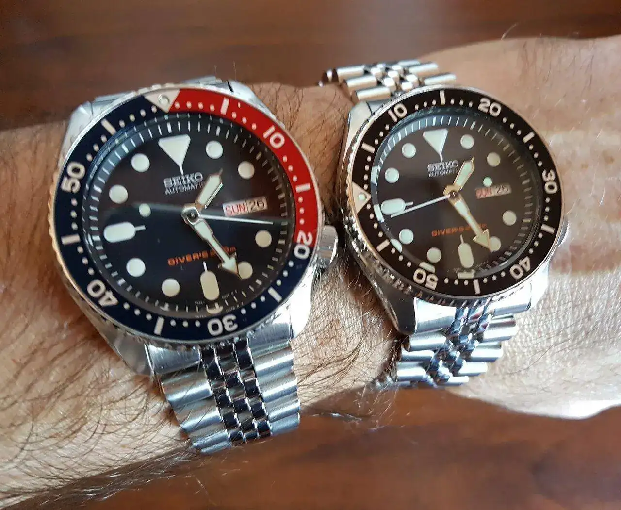 02 Seiko SKX009 & Seiko SKX007 Cal.7S26 Auto 200M.jpg