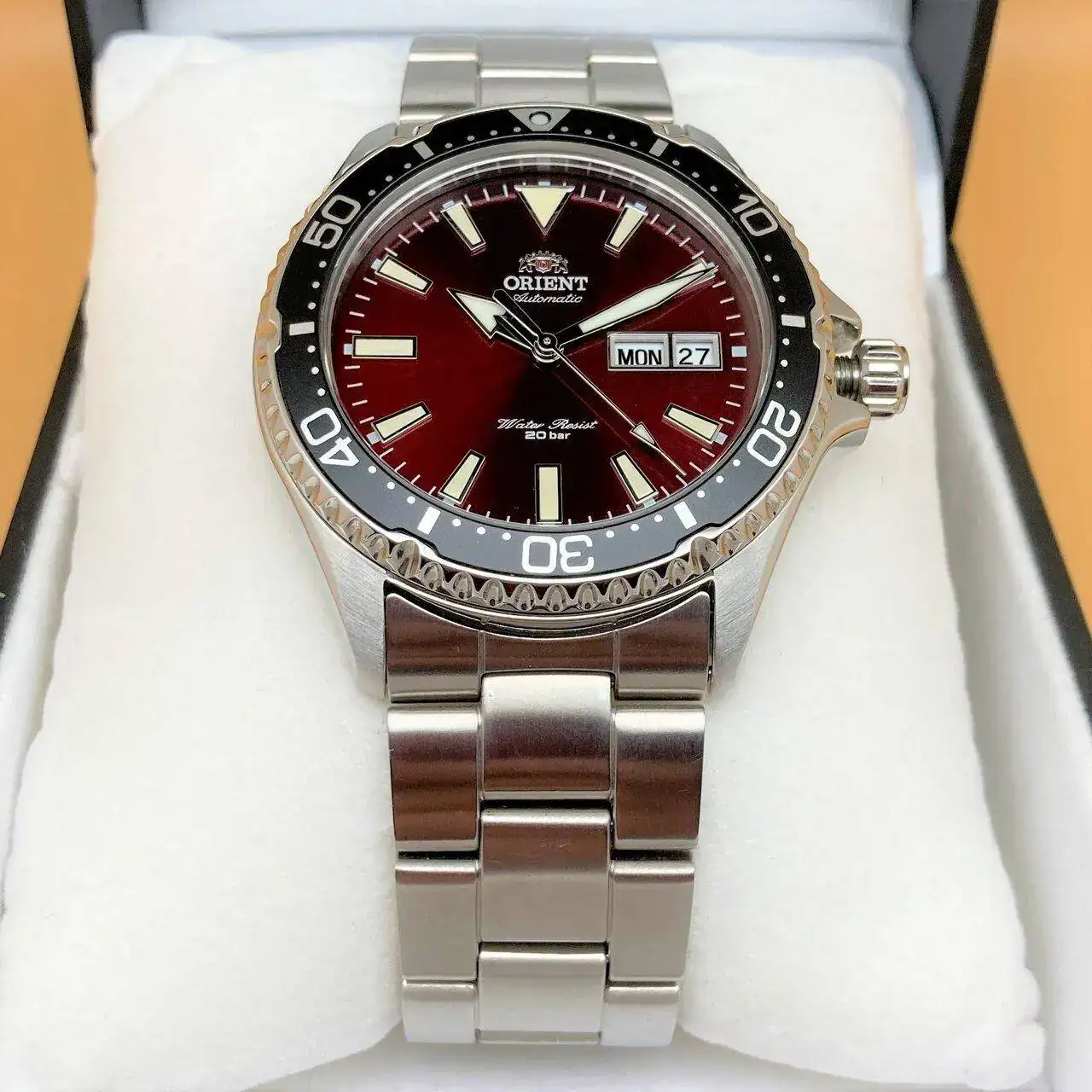 Orient kamasu rojo sale