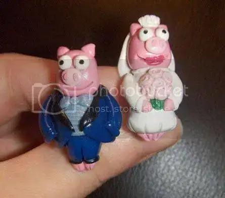 05-33-54-piggycufflinks_zpsgx8pw9sm.webp