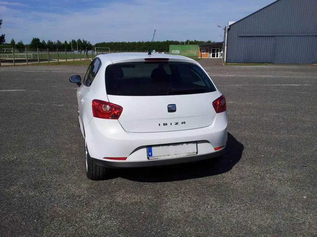 05- Coche.webp