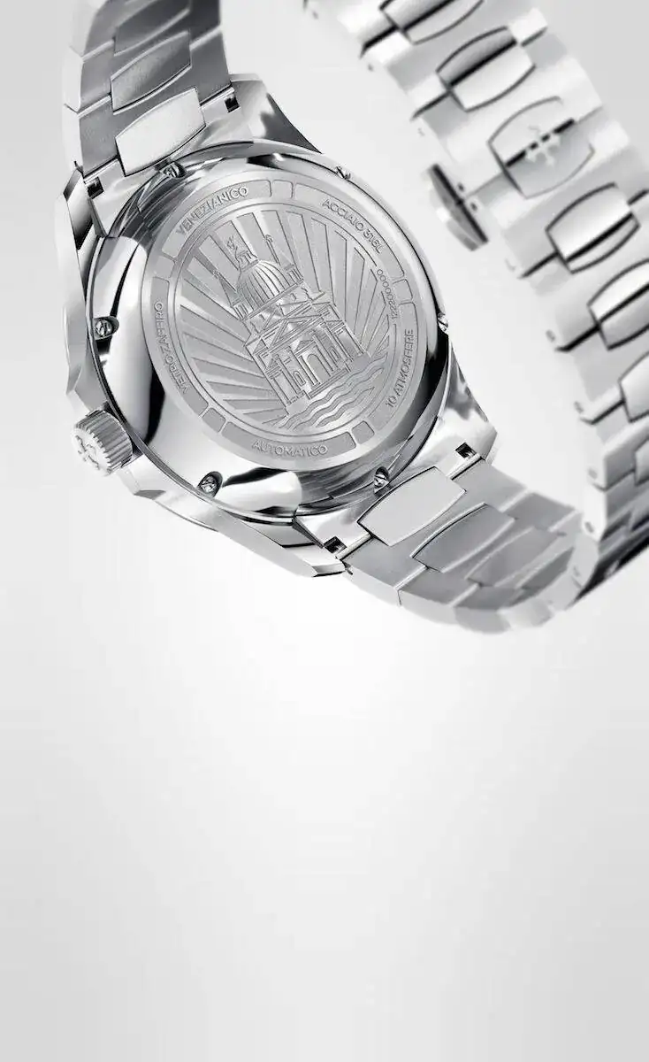 05_Caseback_f04de4f6-26d0-4caa-bd8d-549bddc5c18e_1000x.webp