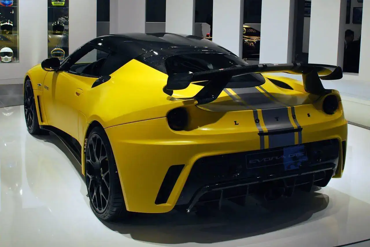 05lotus-evora-gteiaa11.webp