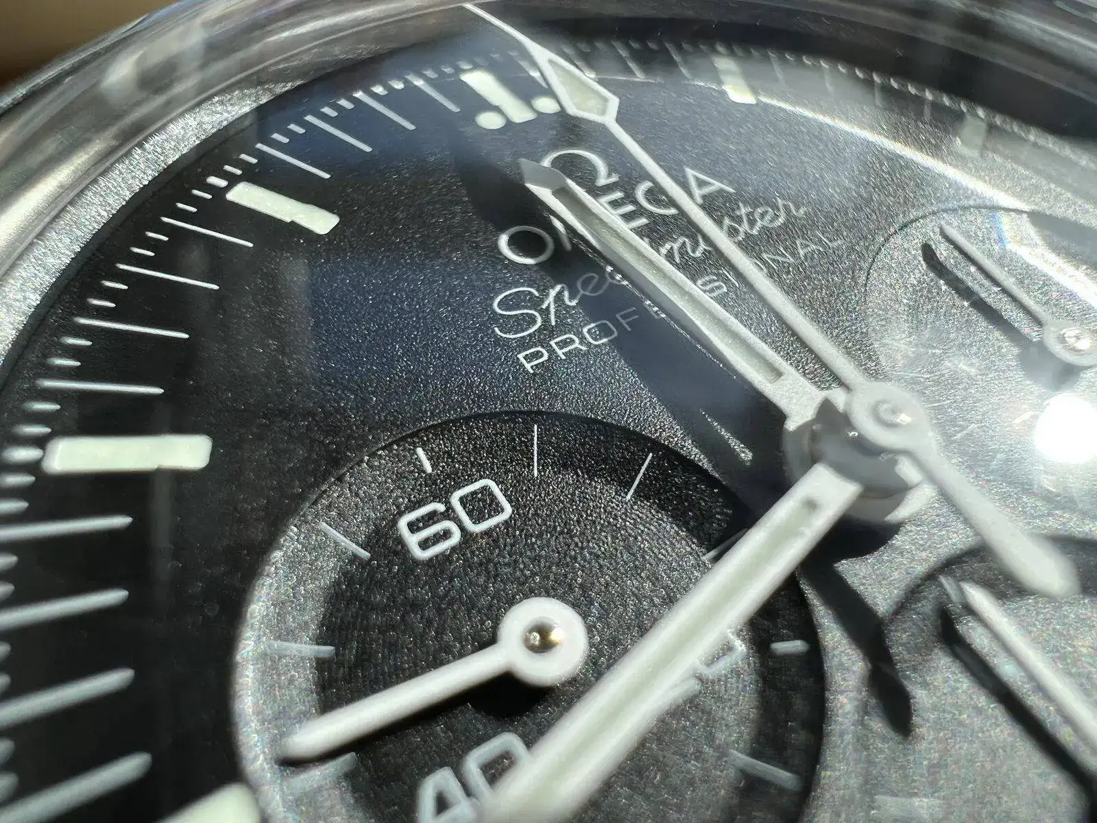 (06) Osmpo - Speedy.webp