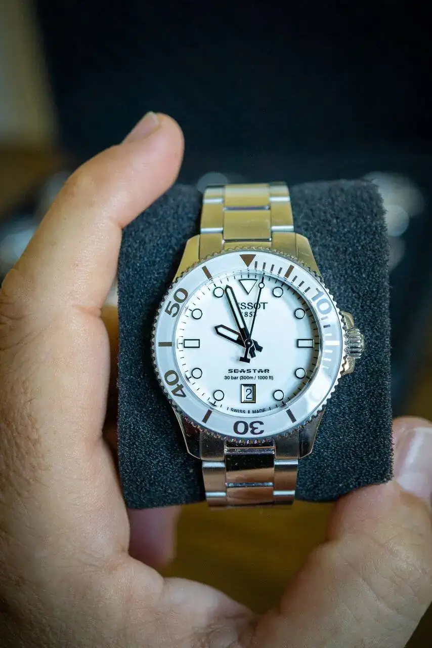 06 - Tissot Seastar (amorsito).jpg