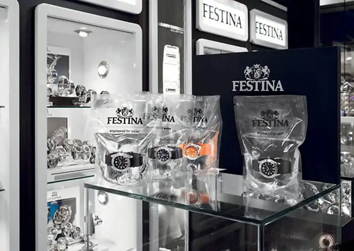 06_11_2013_festinawatches_3.webp