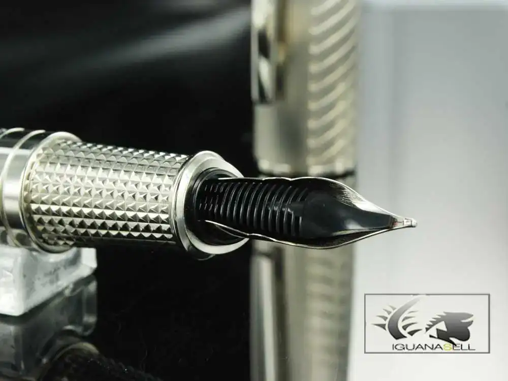 07-Fountain-Pen-481006-Used-in-Exhibition-481006-5.webp