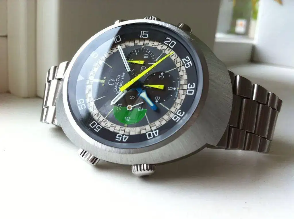 071-omega-flightmaster-910-small-letter-f-8fdac2fe.webp