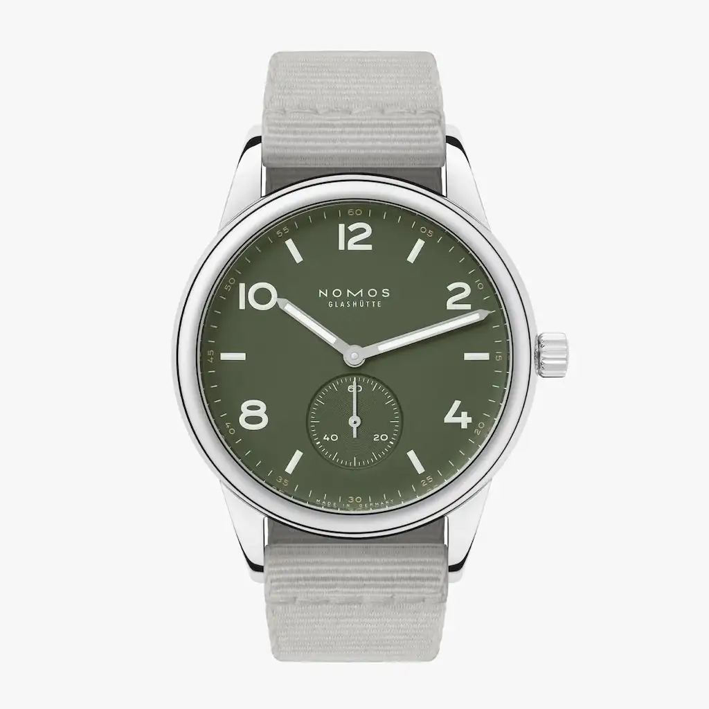 0753_s3_club_automat_olive_2d-front-masked.webp