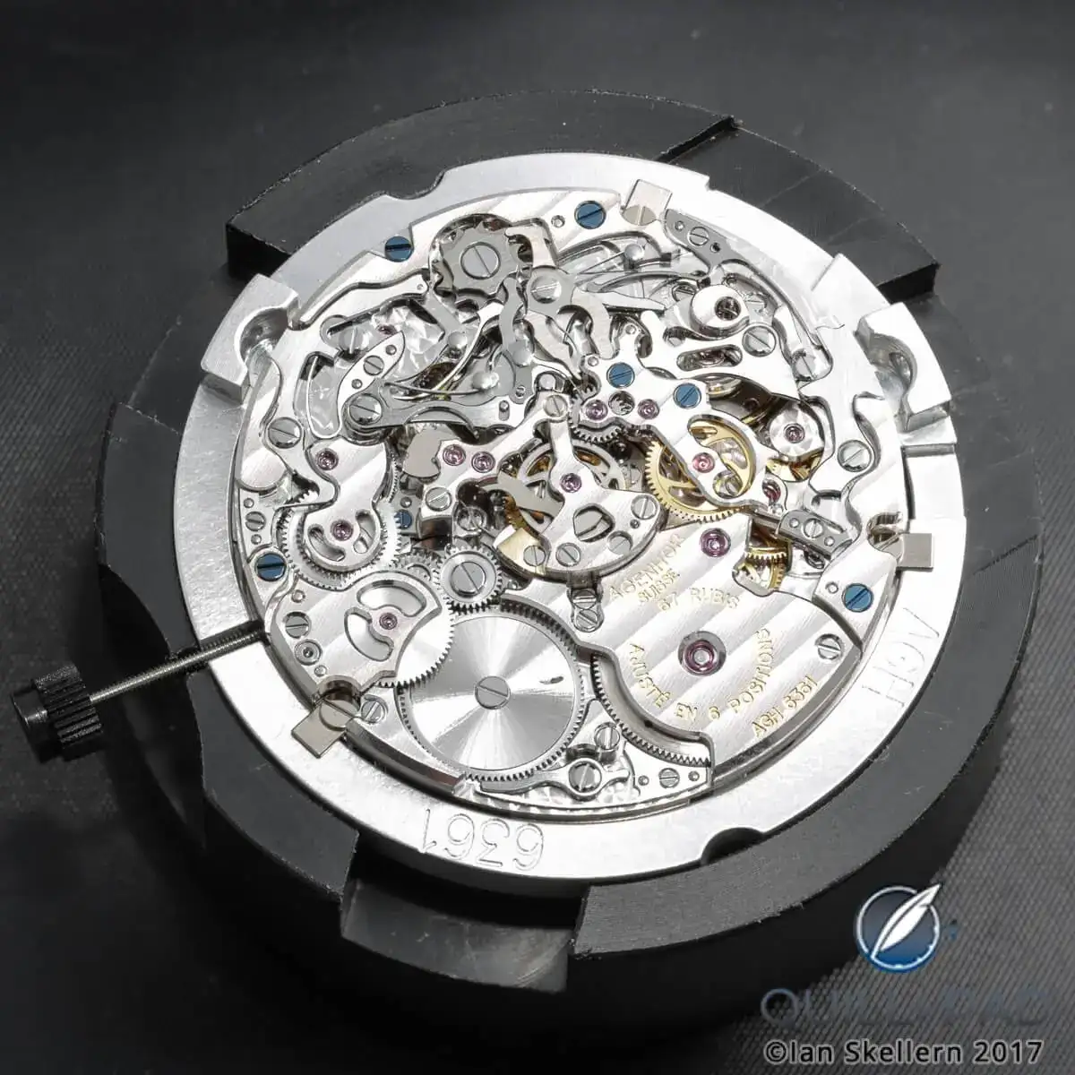 1-Agengraphe-chronograph_9W0B2657.webp