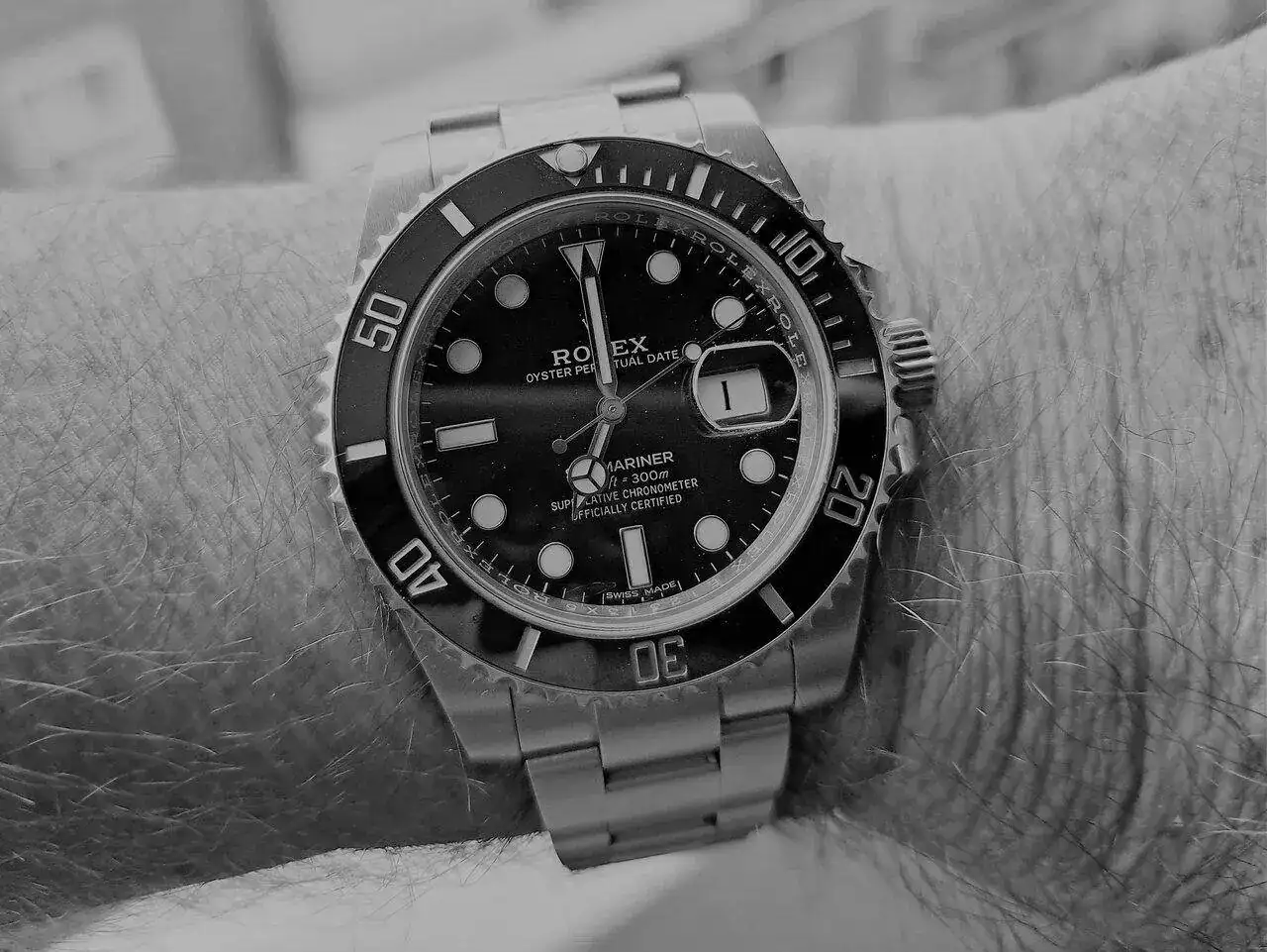1 sub negro.webp