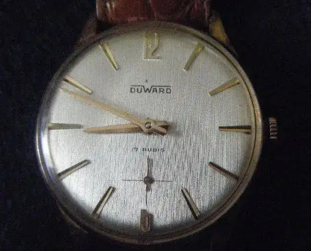 Que opinais de los antiguos relojes DUWARD Relojes Especiales EL foro de relojes