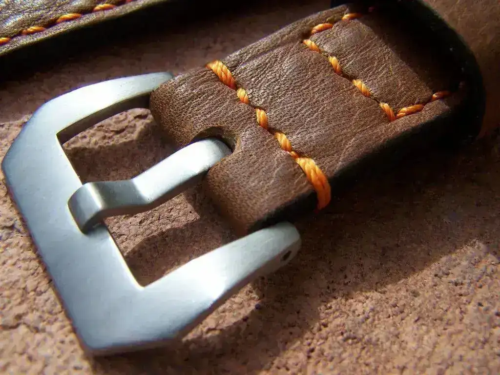 1001895f.webp