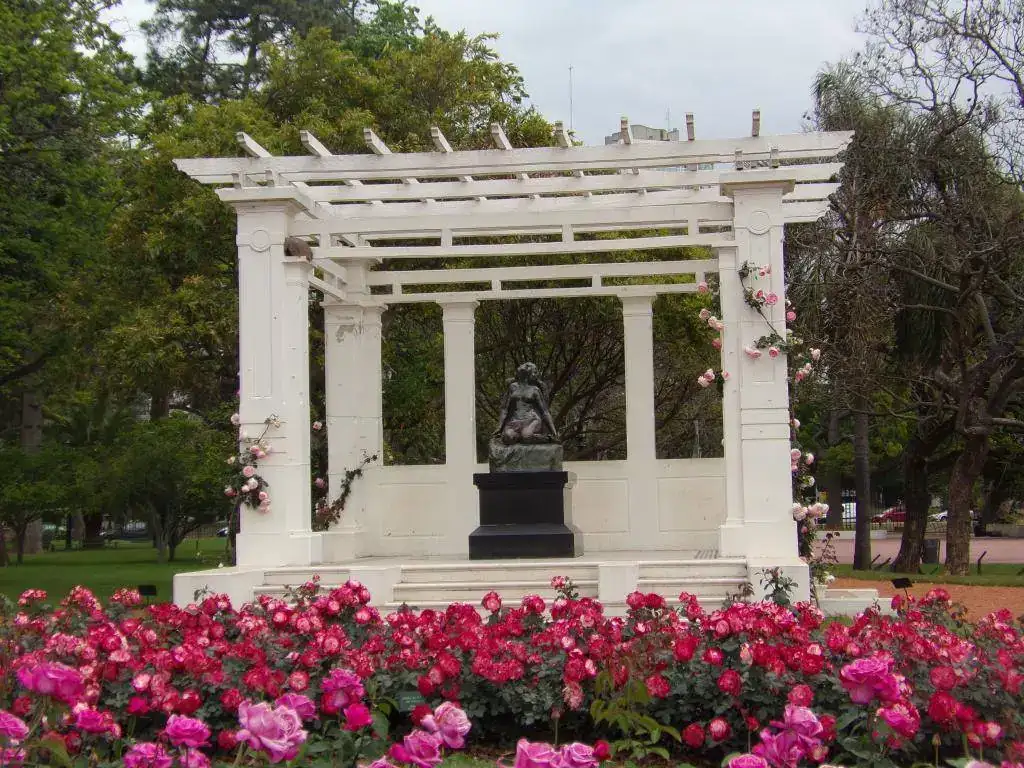 100_6735.webp