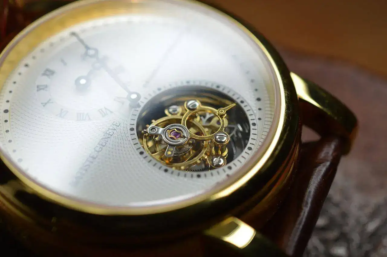 Tourbillon mas barato sale