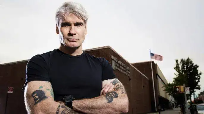 10_Things_You_Dont_Know_About_Henry_Rollins_Bio-E.webp