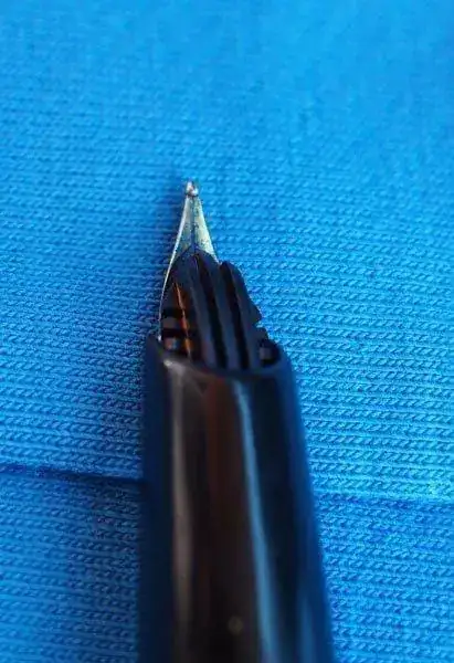 10c_Spaceman dorada 4.webp