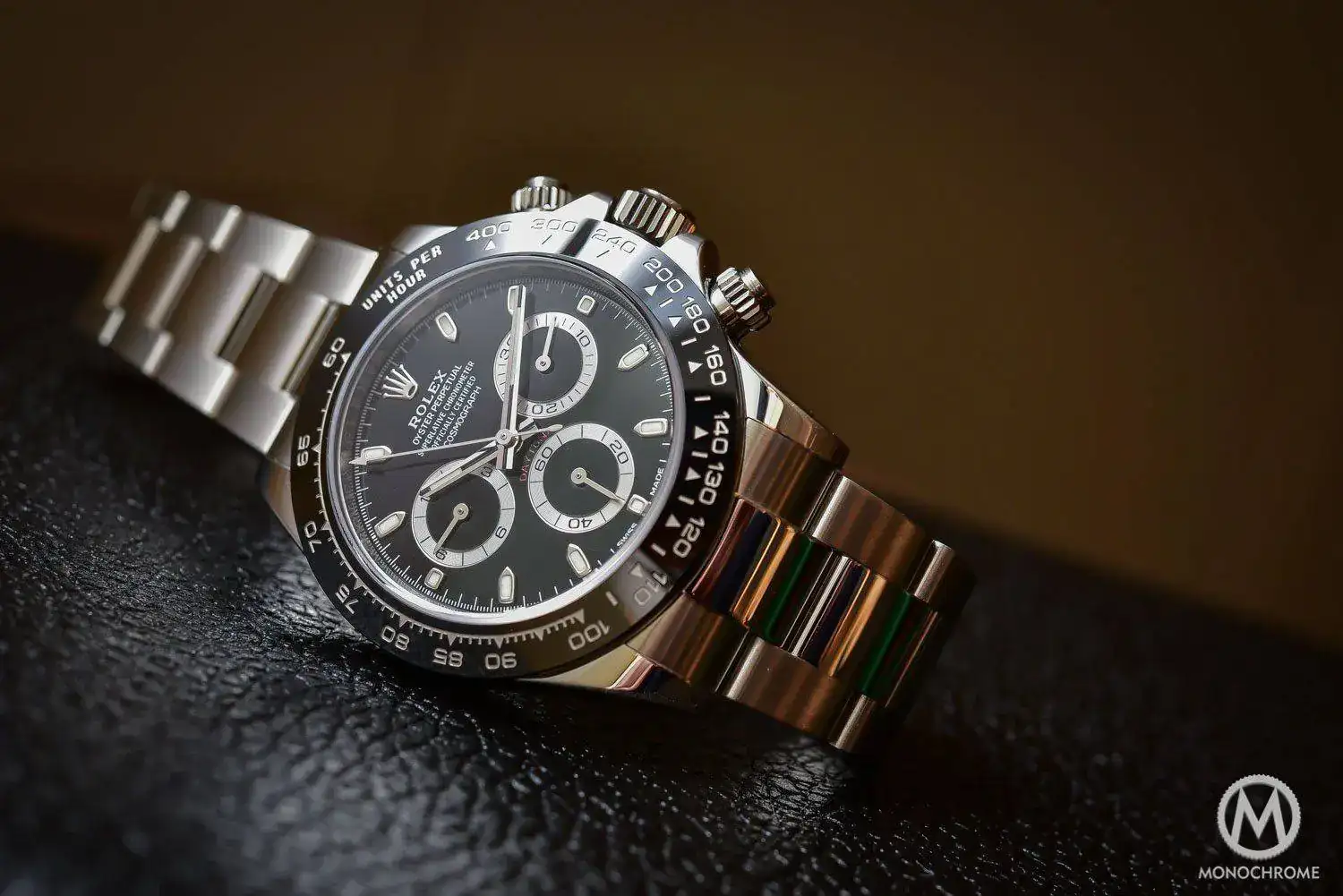116500LN-in-steel-Cerachrom-ceramic-black-bezel-10.webp