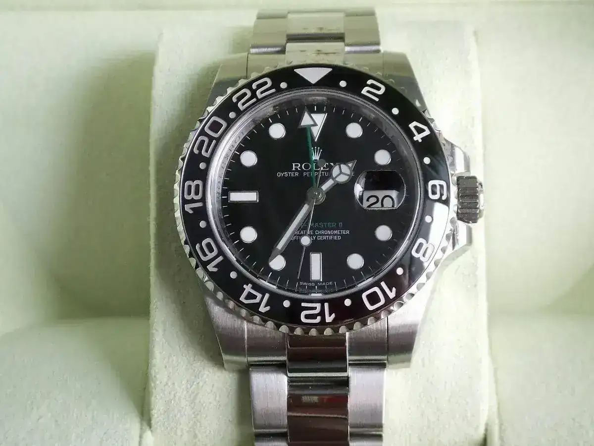 116710LN2.webp