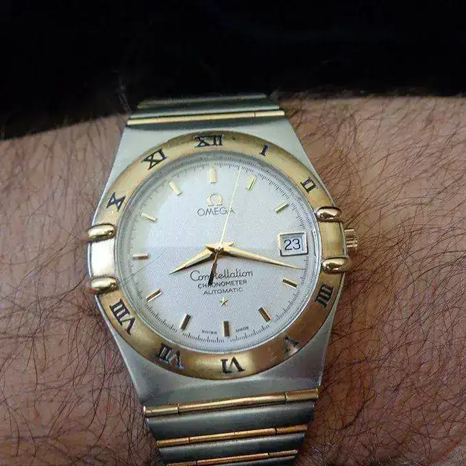 11omegaconstellationchronometer.webp