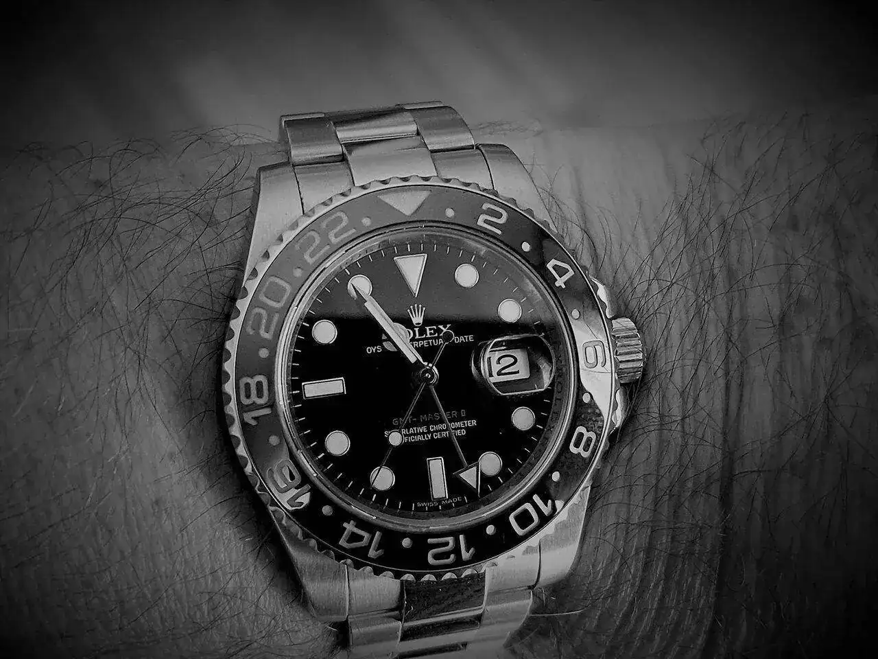 12  negro.webp