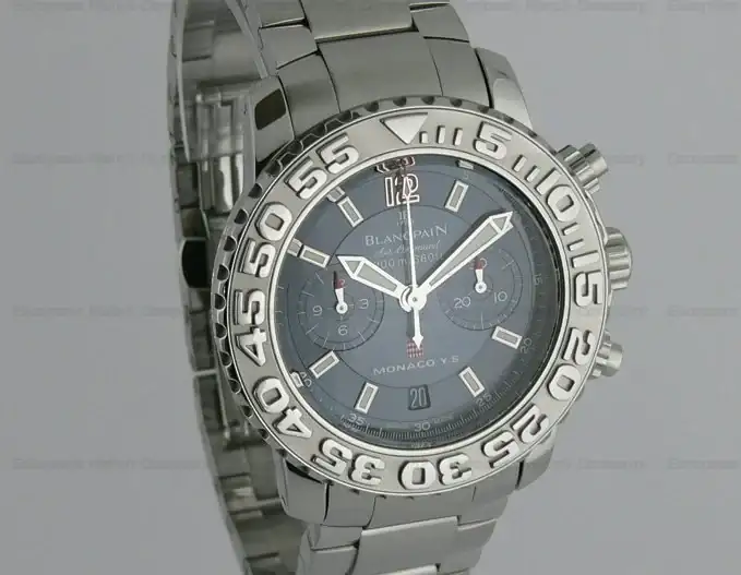 12590-1.webp