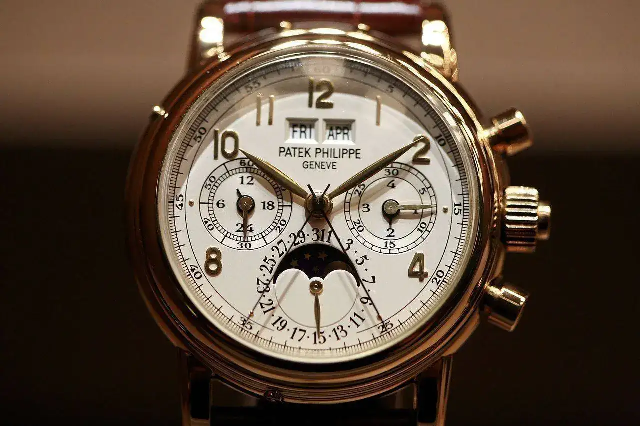 1280px-Patek-Philippe_MG_2584.webp