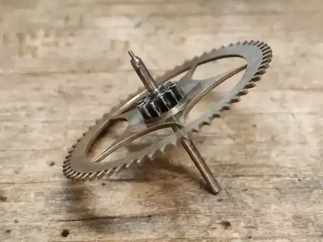 14.3. Restauración reloj Miquel.webp