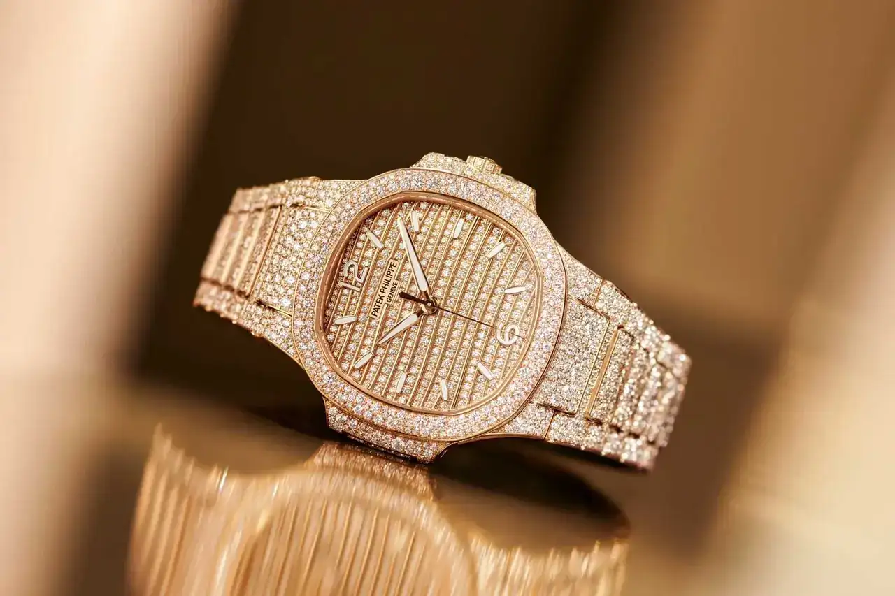 14-Patek-Philippe-WW-2021.webp