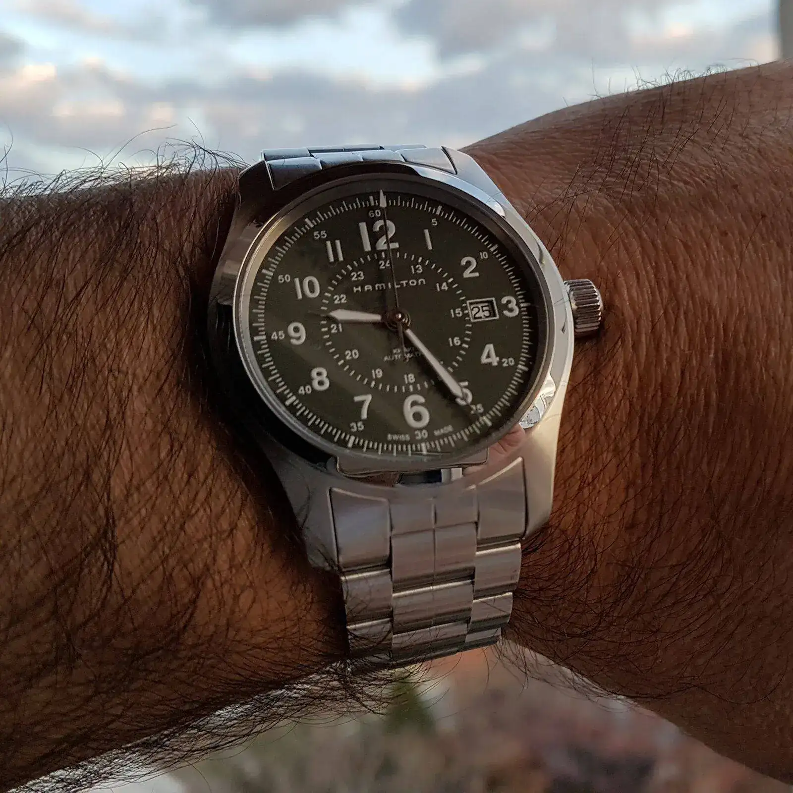 143. Hamilton Khaki Field Auto 42mm 100M Green Dial Cal. H10 Ref. H70605163.webp