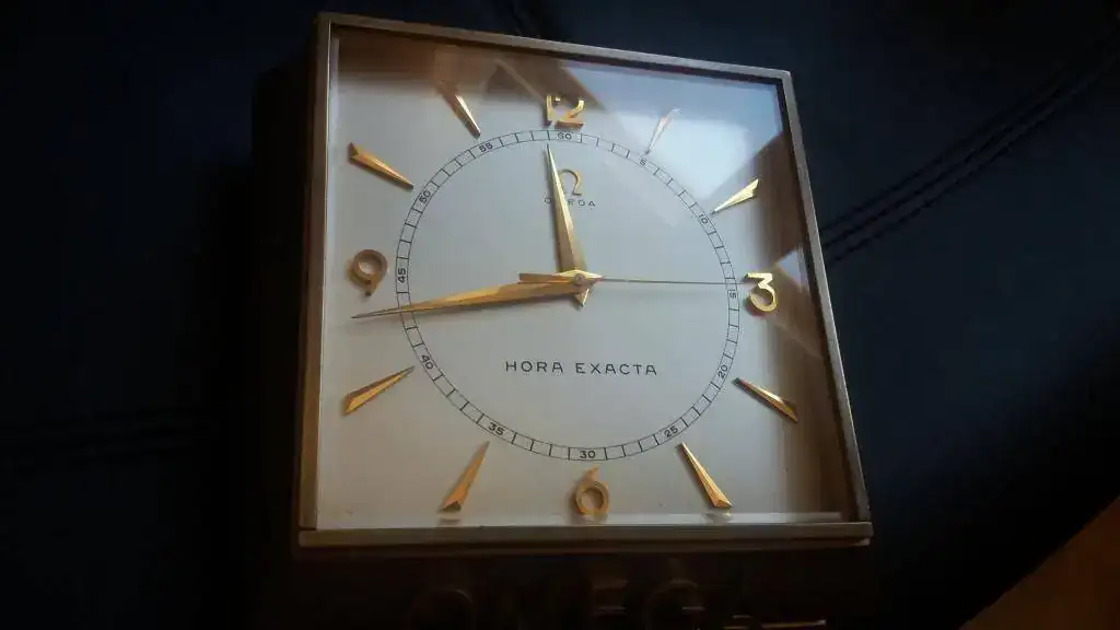 Hora exacta atomica hotsell