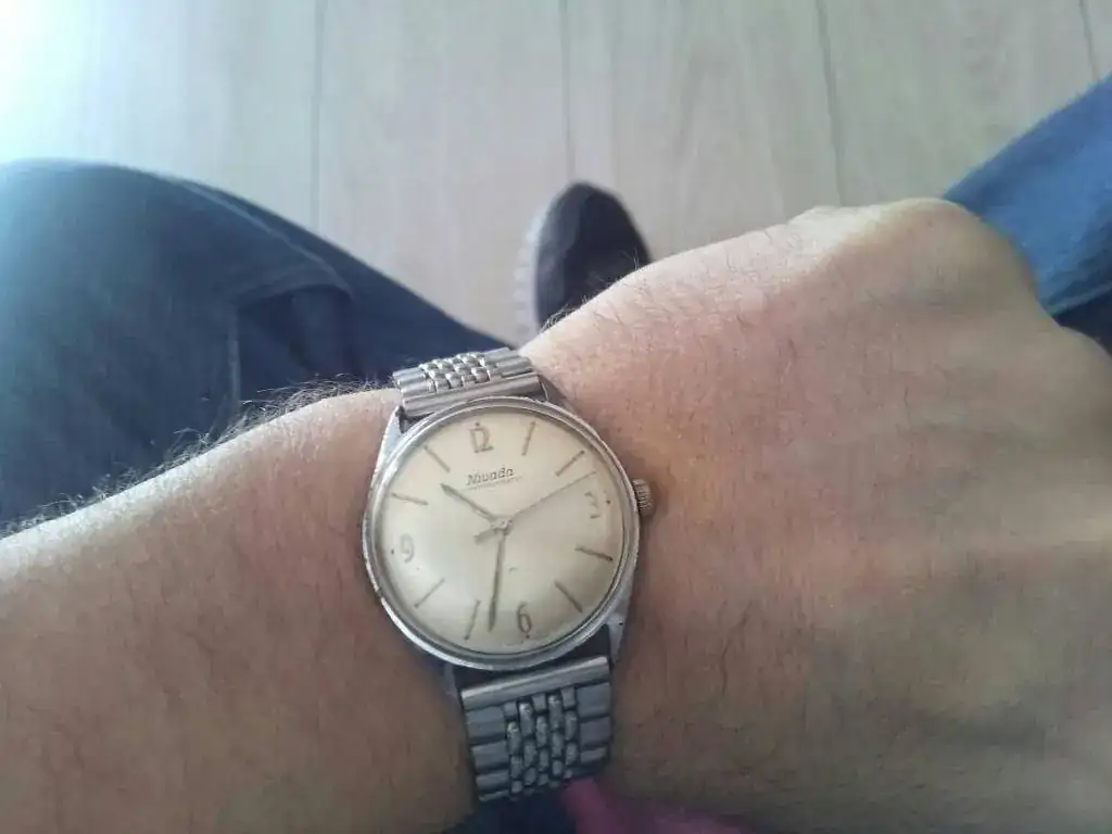 1526546080789.webp