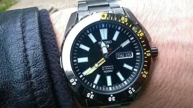 15918466968_b4a6db126c_z.webp