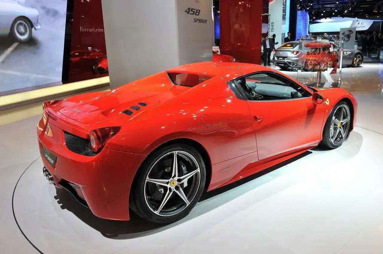 16-ferrari-458-spider-frankfurt.webp